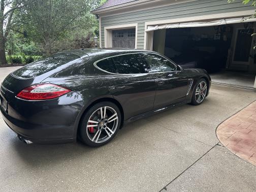 2010 Porsche Panamera Turbo