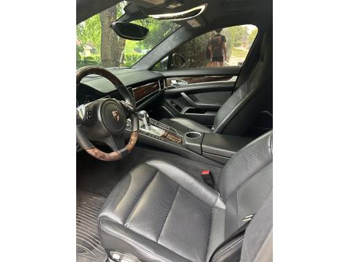 2010 Porsche Panamera Turbo