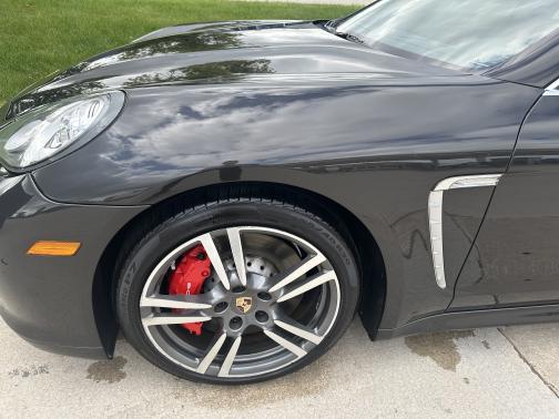 2010 Porsche Panamera Panamera Turbo