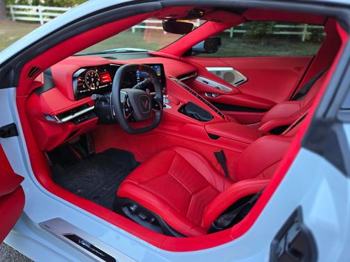 2023 Chevrolet Corvette Stingray w/3LT