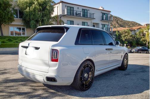 2022 Rolls-Royce Cullinan Base