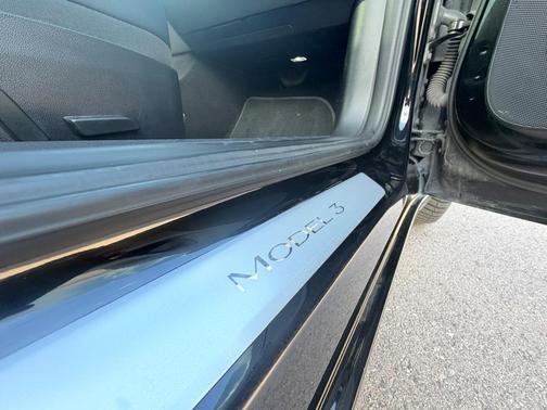 Black 2018 Tesla Model 3 Long Range