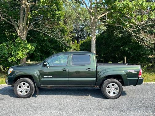 2013 Toyota Tacoma Base