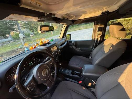 Gray 2018 Jeep Wrangler JK Unlimited Sport