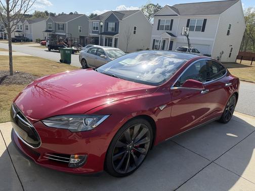 2015 Tesla Model S P90D