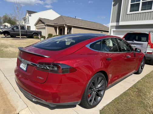 2015 Tesla Model S P90D