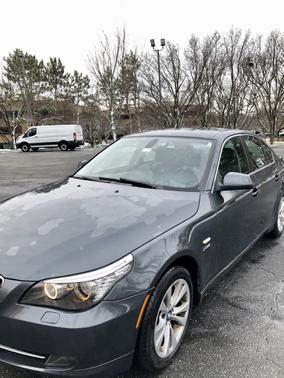 Photo 2 of 11 of 2010 BMW 535 i xDrive