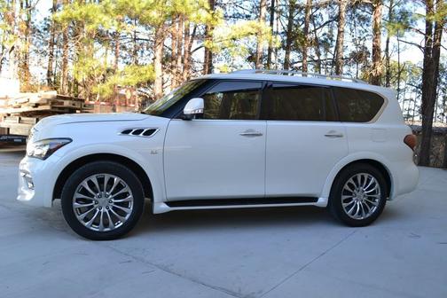 2015 INFINITI QX80 Base