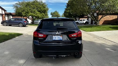 Black 2014 Mitsubishi Outlander Sport ES