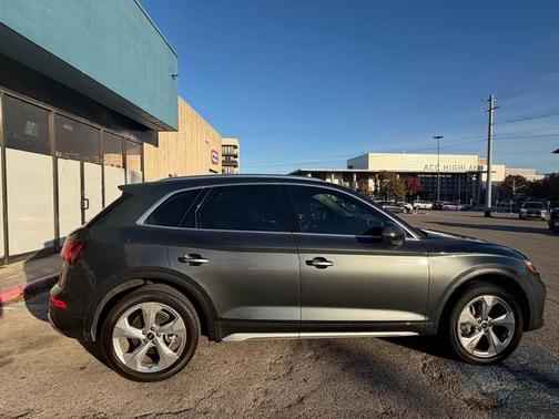 2023 Audi Q5 45 S line Premium Plus