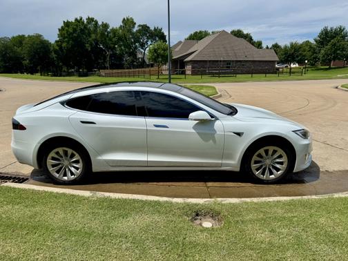 2018 Tesla Model S 100D