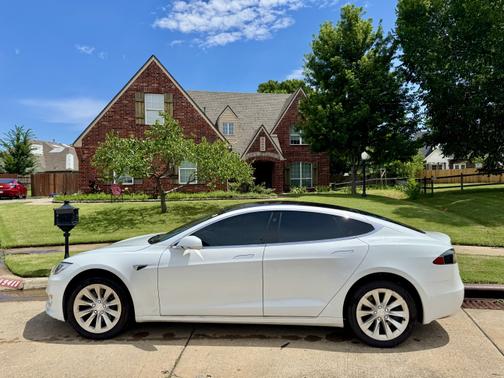 2018 Tesla Model S 100D