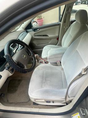 Gold 2006 Chevrolet Impala LT
