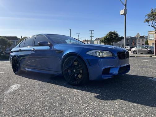 2013 BMW M5 Base