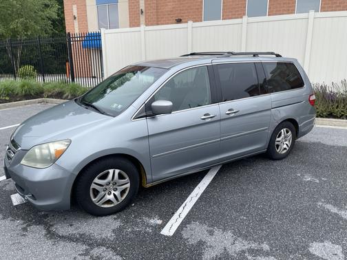 Green 2005 Honda Odyssey EX