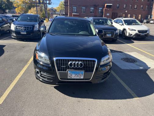 2012 Audi Q5 2.0T Premium Plus