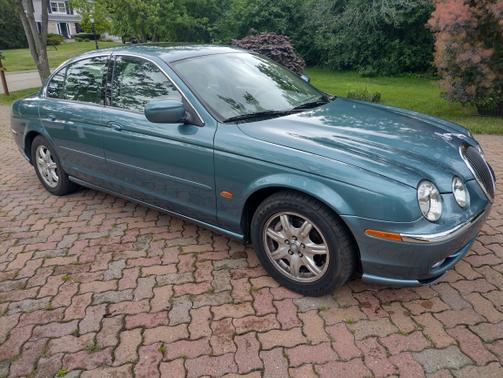 2000 Jaguar S-Type 4