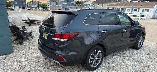 Blue 2019 Hyundai Santa Fe XL SE