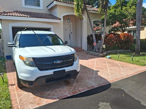 White 2015 Ford Utility Police Interceptor Base