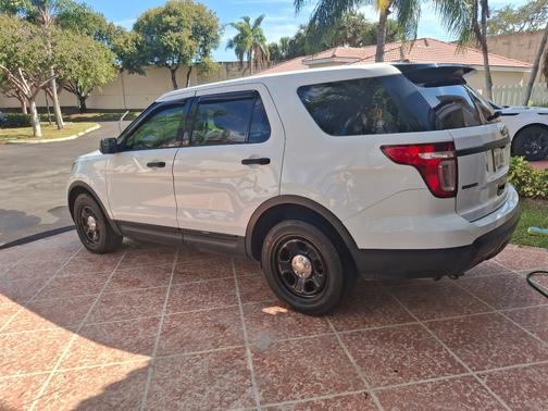 White 2015 Ford Utility Police Interceptor Base