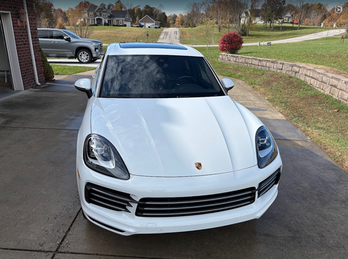 White 2020 Porsche Cayenne Cayenne