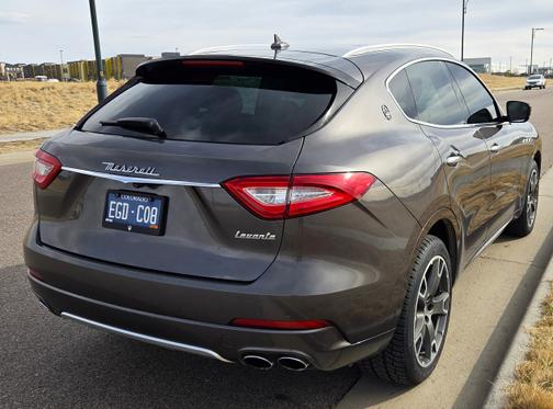 2017 Maserati Levante S