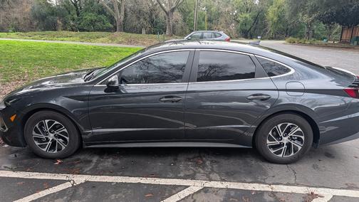 2023 Hyundai SONATA Hybrid Blue