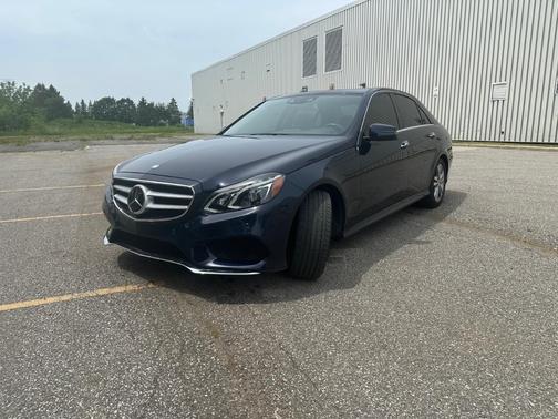 Blue 2014 Mercedes-Benz E-Class E 250 BlueTEC