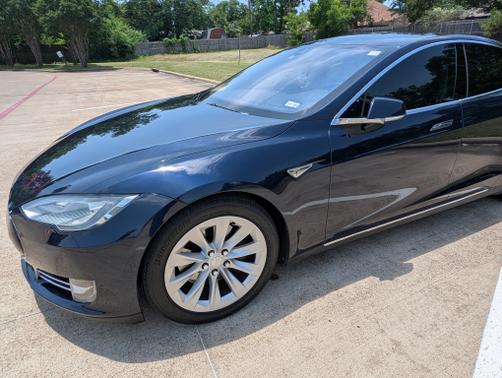 2015 Tesla Model S 85D