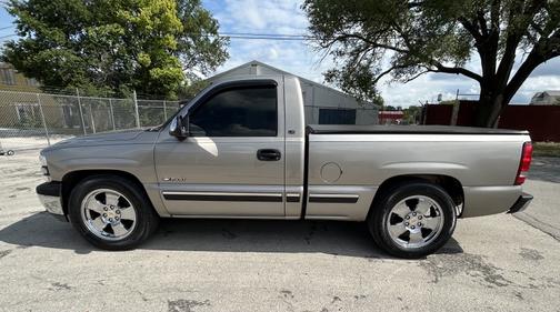2002 Chevrolet Silverado 1500 LS