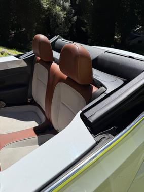 White 2017 Volkswagen Beetle 1.8T