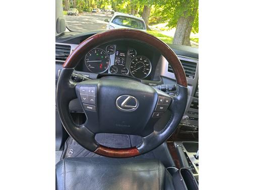 2015 Lexus LX 570 Base