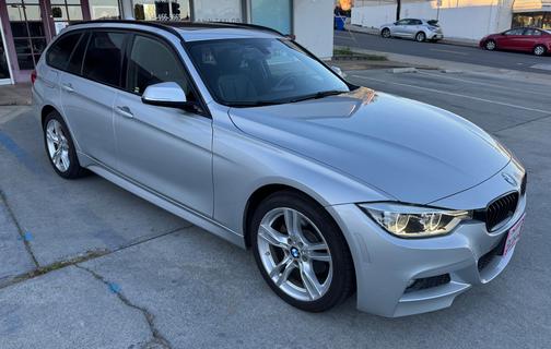 2018 BMW 330 i xDrive