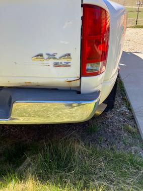 White 2005 Dodge Ram 3500 Laramie Quad Cab DRW