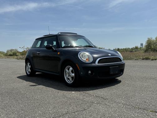 2007 MINI Cooper Base