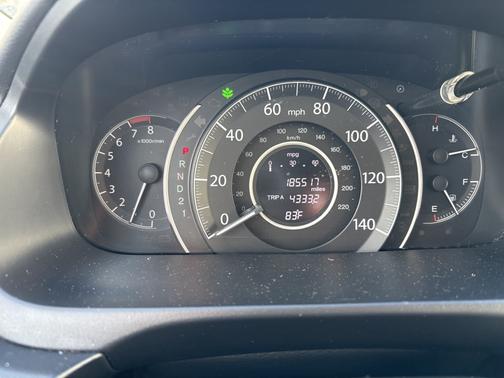 Red 2014 Honda CR-V LX