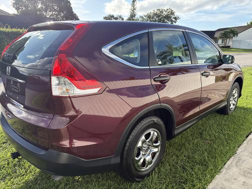 Red 2014 Honda CR-V LX