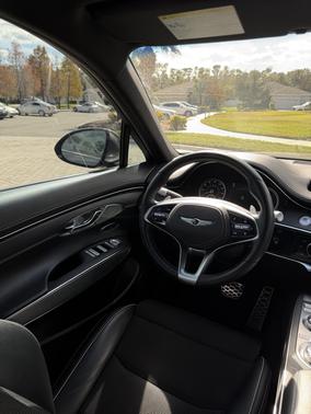 2022 Genesis GV70 2.5T