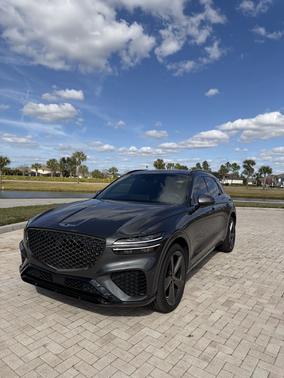 2022 Genesis GV70 2.5T