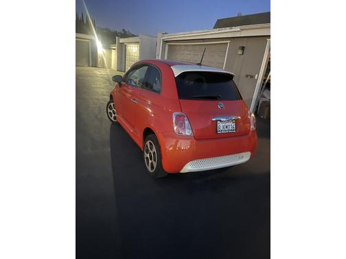 2015 FIAT 500e Battery Electric
