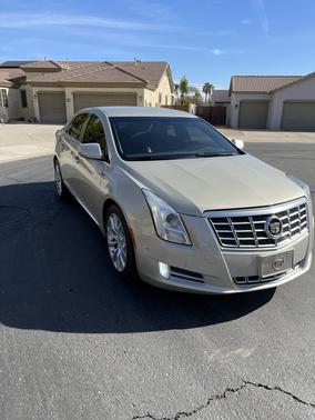 Gold 2015 Cadillac XTS Luxury