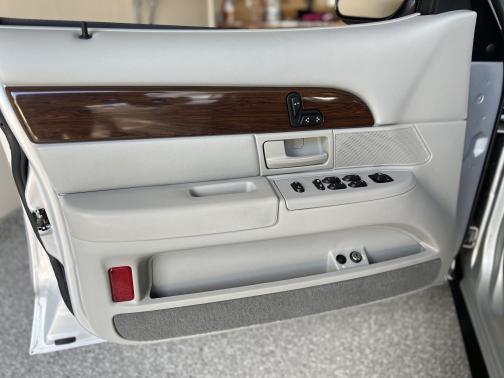 2003 Mercury Grand Marquis LS