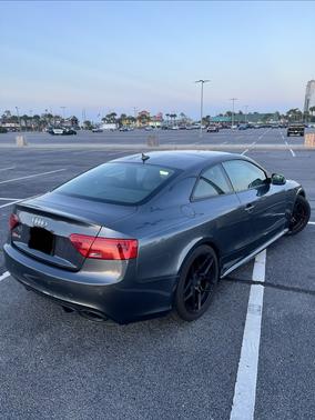 Gray 2013 Audi RS 5 4.2