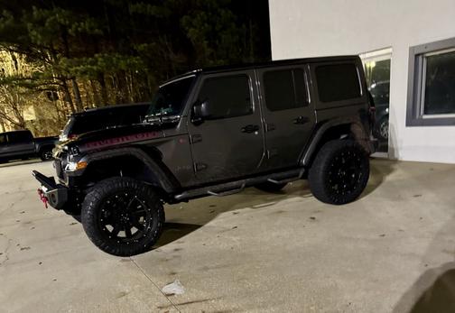 Gray 2019 Jeep Wrangler Unlimited Rubicon