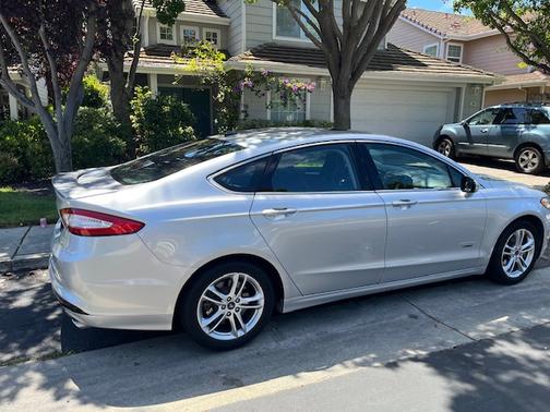 2016 Ford Fusion Energi Titanium