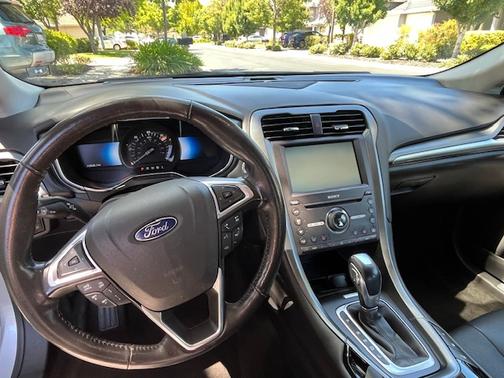 2016 Ford Fusion Energi Titanium