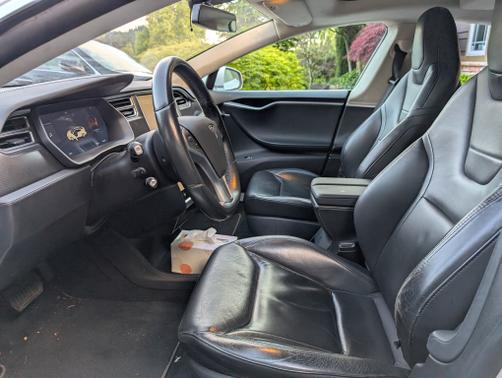 2015 Tesla Model S 85D