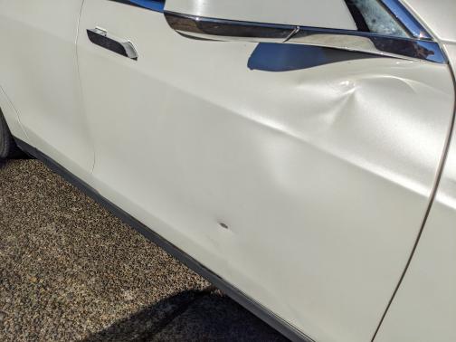2015 Tesla Model S 85D