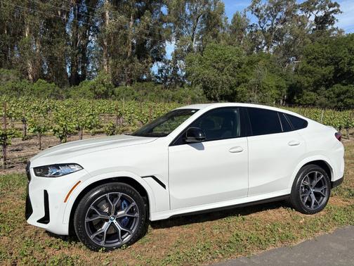 White 2025 BMW X6 M60i