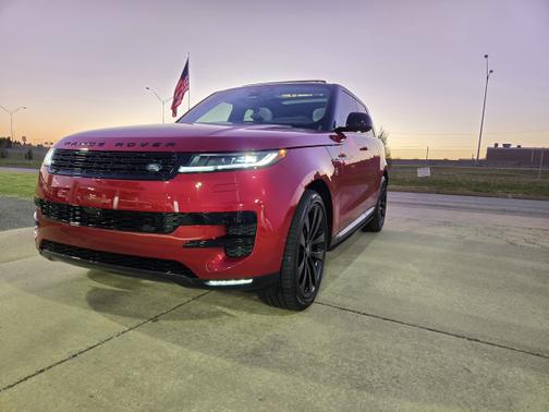 2024 Land Rover Range Rover Sport P360 SE